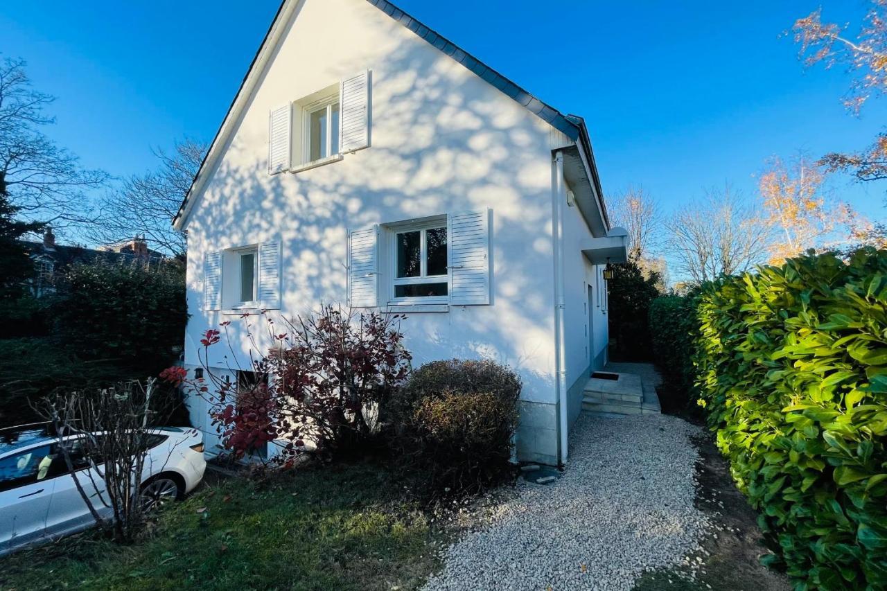 The House Of The Green Way A Charming Pied-A-Terre For Your Walks In Toura Joue-les-Tours Exterior photo